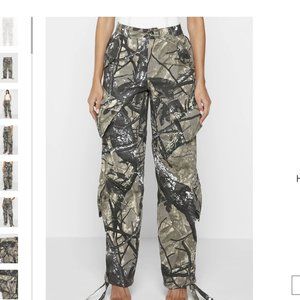 Maniere De Voir High Waisted Camo Cargo Pants in Khaki Camo Size 4
